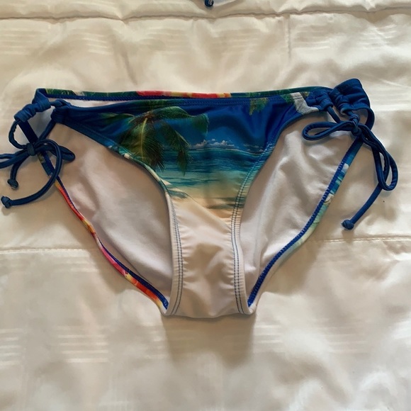 Corona Extra Bikini Bottom Hop Toes Size Medium - Picture 2 of 6